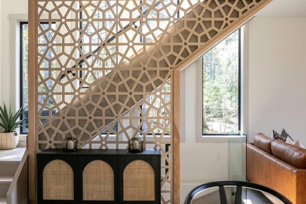 Numinous Cottage Long Lake Oasis Centre Rawdon エクステリア 写真
